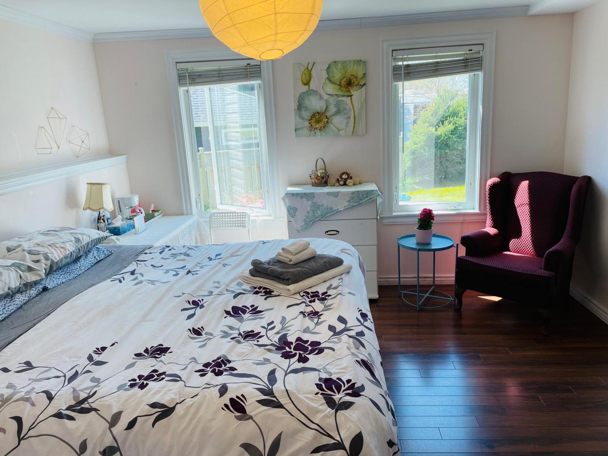 Hotel Lily'S Garden à Charlottetown Extérieur photo